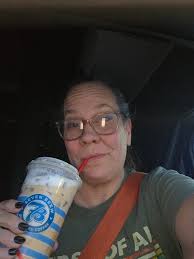 7 Brew Coffee: Dog-Friendly Coffee Spot