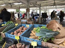 A Villeneuve D Ascq Un Marche De Producteurs Qui Fait Le Plein