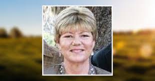 Sonya Rasmussen's Instagram, Twitter & Facebook