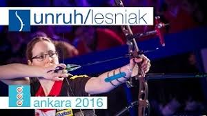 Recurve and compound archers shoot at a target 18 metres away. Lisa Unruh V Natalia Lesniak Recurve Women S Gold Final Ankara 2016 Youtube