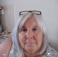 Ray Quinn returns to Brookside Close, this time as a carpet fitter for  someone who lives there. How amazing is that!