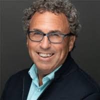 Glenn Mcdermott's Instagram, Twitter & Facebook