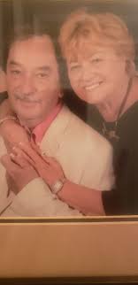 Decorating Ideas for Above Table and Trash Can