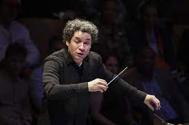 Internationally known in his twenties, energetic venzuelan conductor gustavo dudamel has become enormously popular since his debut in 2005. L A Phil S Gustavo Dudamel Named Paris Opera Music Director The San Diego Union Tribune