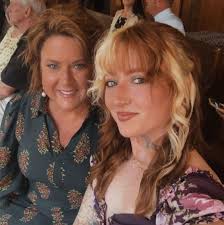 I was cleaning out some pictures in...