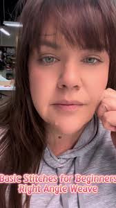 Basic beaded stitches- right angle weave! Learn how to do the basic beading  stitches with Beadjoux! Comment