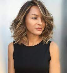 20 Power Hair Ideas For Strong And Confident Women Professional Haircut Business Hairstyles Hairstyle