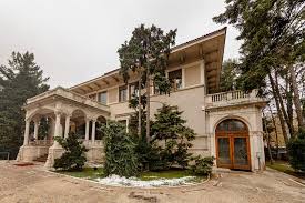 View 0 photos and read 29 reviews. Billionaire Bling These Are The Most Luxurious Homes In The World Loveproperty Com