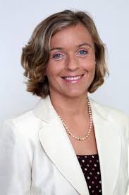 Wizyta na temat z głębokim wyjaśnieniem problemu. Grupa Lux Med Zwiekszyla Przychody Isb Zdrowie