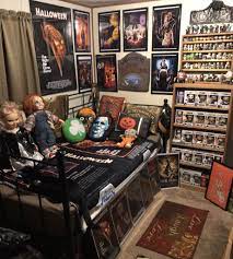 You could also create the hallway unique if you select. Pin By Jeff Owens On Collecting Collectors Horror Room Halloween Bedroom Halloween Room Decor