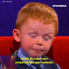 Der Moderator konnte mit so viel Zärtlichkeit nicht umgehen.