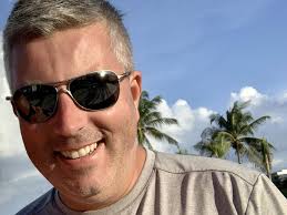 Meet John Valley, a partner in Osler's Toronto Corporate group. John was  both a summer and articling student at Osler and is celebrating his 20-year  anniversary of when he interviewed with the