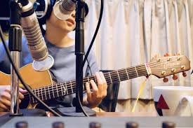 編曲 / 製作：tower da funkmasta come see me again for old times' sake do i look like how you look to me? 10 6 è€³æœµå€Ÿæˆ' Te å£žç‰¹è«‡ ä¸€å€‹äººçš„è‡¥å®¤ Feat è£½ä½œäººé™¶é€¸ç¾¤ Mini Live ç©ºä¸­ç¾å ´ By é¦¬ä¸–èŠ³ è€³ç›®æ±Ÿæ¹– Medium