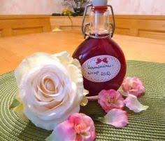 Rosenwasser Und Rosensirup Rezept Rosensirup Rosenwasser Rosen Sirup