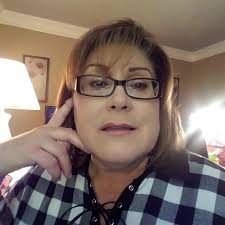 Laurie LC Lewis (@laurielclewis) • Instagram photos and videos