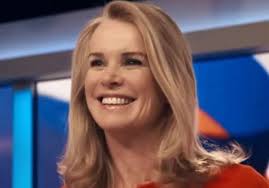 Bbc world news television is available in more than 200 countries and territories worldwide, and over 454 million households and 3 million hotel rooms. Bbc Women Demand Equal Pay Women And Hollywood