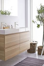 Meuble De Salle De Bains Suspendu Pour Une Deco Epuree Scandinavian Bathroom Ikea Godmorgon Ikea Bathroom