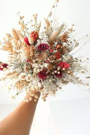 Searching for affordable wedding bouquets for bride and bridesmaids? Shop 20 Off Dried Flowers For Your Bohemian Wedding Bouquet Dried Flower Bouquet Dried Bouquet Dried Flower Arrangements