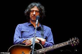 Snow Patrol S Gary Lightbody 43 Fears He Ll Develop Dementia Like His Father Daily Mail Online