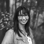 Deanne Swanson's Instagram, Twitter & Facebook