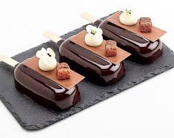Stunning Valrhona Manjari 64 Chocolate Popscicle By Pastry Chef Antonio Bachour Desserts Fancy Desserts Individual Cakes