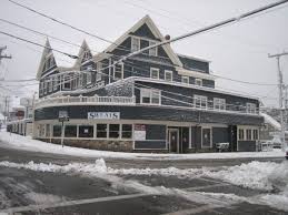 The Inn Complex Modern House Styles Woods Hole Seaside Village