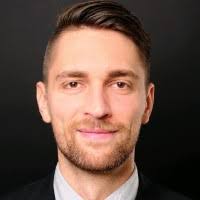 600+ perfiles de «Panner»