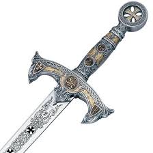 top espada templaria tattoo pictures tattoo s in lists for pinterest espadas medievais tatuagem de espada tatuagens para homens