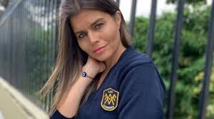 Angie balbiani was born in 1980s. Rsejktmchx7itm