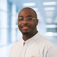 600+ profilů „Tuza“