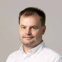 Christopher Lines's Instagram, Twitter & Facebook