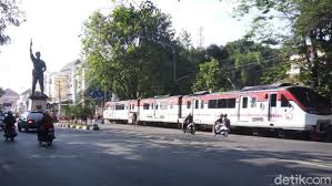 Maybe you would like to learn more about one of these? Ppkm Darurat Mulai Hari Ini Jalan Slamet Riyadi Solo Ditutup 15 Jam Sehari