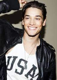 He's 5'11, 155 lbs, and green eyes. Andrew M Gray Power Rangers Megaforce Power Rangers Cast Power Rangers Super Megaforce