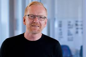 People — isgenuity LLC