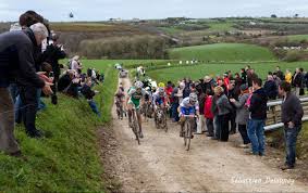 Le tro bro leon 2017 a eu lieu le 17 avril et vu la victoire de l'équipe de l'armée de terre, avec damien gaudin. Tro Bro Leon The Little Pig Of A Race