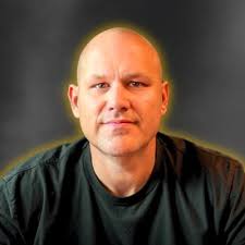 Erick Falcon (@erickf0915)