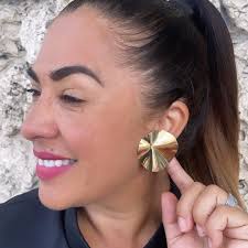 18k Gold Filled Large Hammered Circle Disk Stud Earring, Minimalist  Earring, Simple Earring