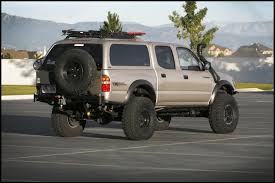 Work truck ready to go. 2001 Single Cab Toyota Tacoma 4x4 With Camper Shell Google Search Toyota Tacoma Tacoma Truck Tacoma Camper Shell