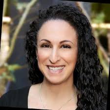 After an incredible journey with LoanOptions.ai since November 2022, I've  decided to take a well-deserved break to recharge and spend quality time  with my family and travel.