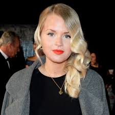 EastEnders star Hetti Bywater makes candid confession about her struggle  with anxiety