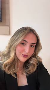 Lara Camacho (@lara_camacho3)