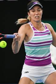 She played collegiate tennis at the university of virginia and won the ncaa singles title twice. Danielle Collins Tennis Magazin