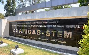 Rabu, 28 juli 2021 (asinkronus). Fakta Stem Akamigas Yang Harus Kamu Tahu Fakta Kampus