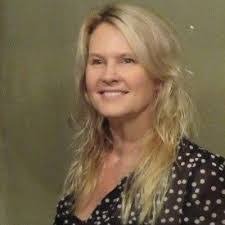 Sarah Rautio's Instagram, Twitter & Facebook