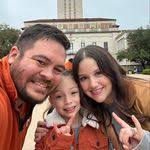 Crystal Arzola's Instagram, Twitter & Facebook