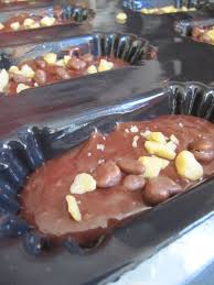 Minis Cakes Canneles Au Chocolat Fondant Et Crunchy En 2020 Mini Gateau Recette Dessert Recette