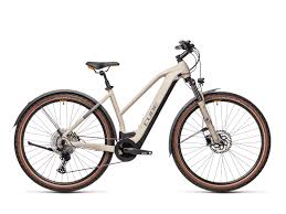 Check spelling or type a new query. Cube Cross Hybrid Pro 625 Allroad Lady Trekking E Bike 2021