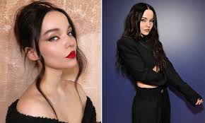 Celebrity hair stylist details how to recreate Dove Cameron's beautiful  updo