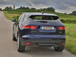 Our comprehensive coverage delivers all you need to know to make an informed car. Testbericht Zum Neuen Jaguar F Pace Auto Motor At