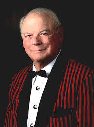 Jonathan Barham's Instagram, Twitter & Facebook